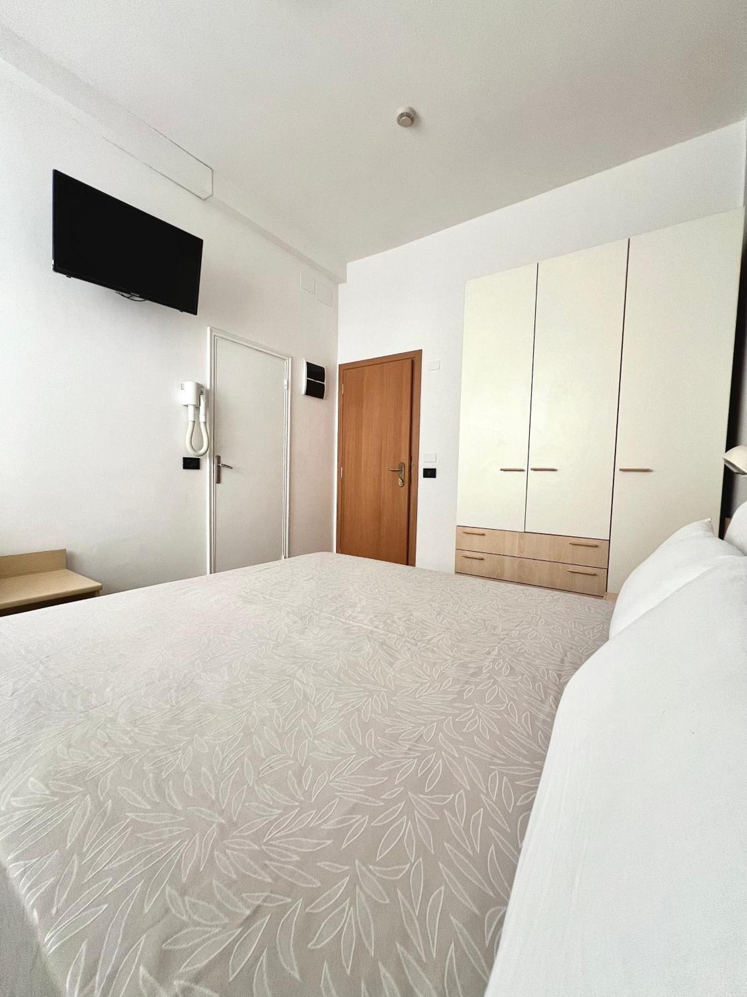 Hotel B&B Ardea ريميني المظهر الخارجي الصورة